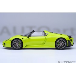 Porsche 918 Spyder Weissach Package (Acid Green)