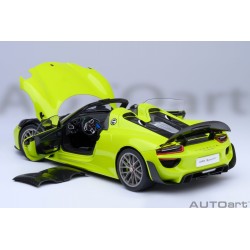 Porsche 918 Spyder Weissach Package (Acid Green)