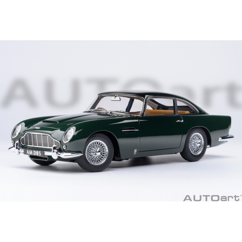 Aston Martin DB5 1964 (british racing green)