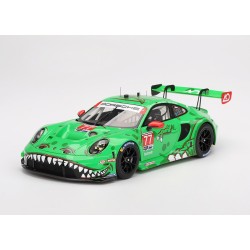 Porsche 911 GT3 R No.77 AO...